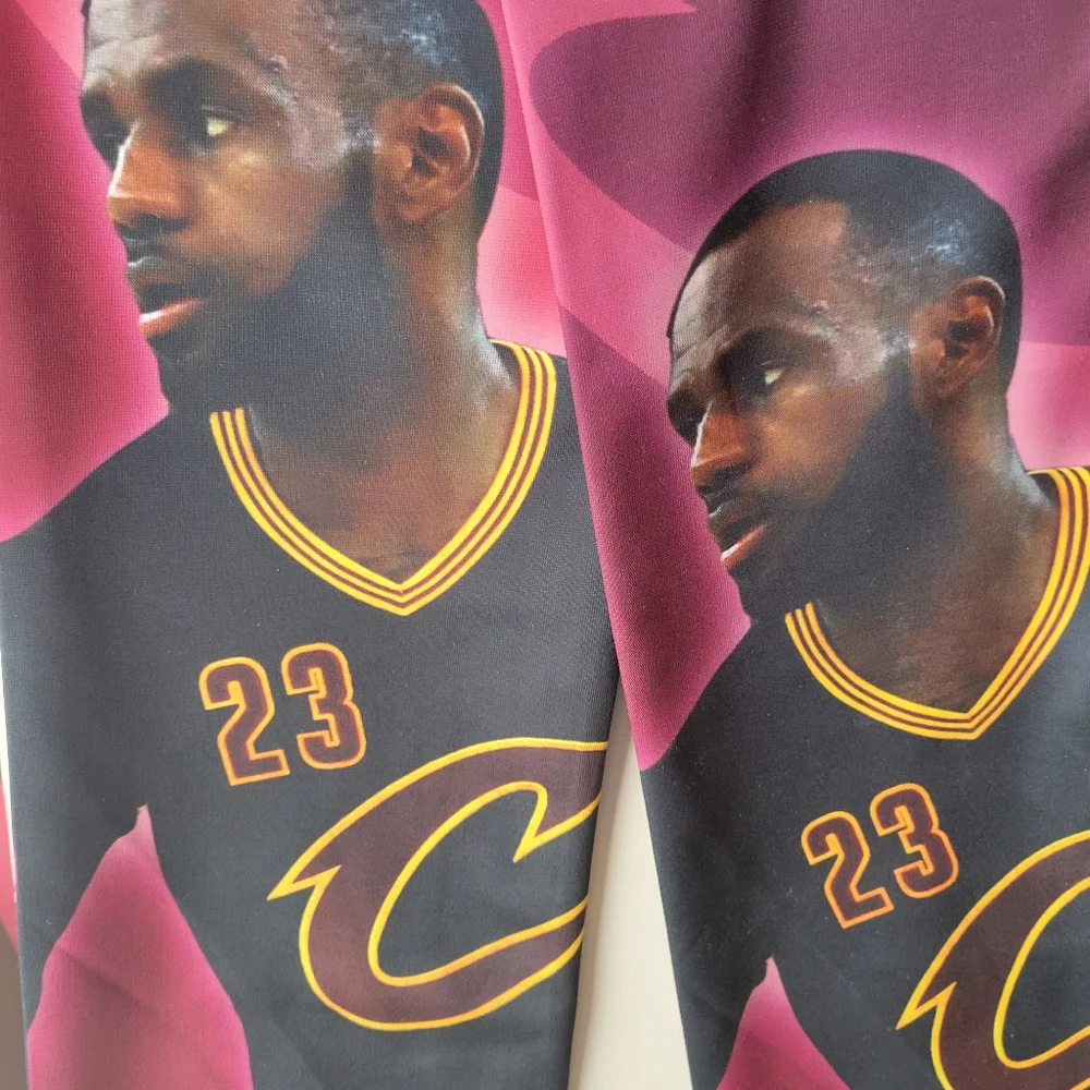 LeBron James 2016 NBA Scarf ~ Cleveland Cavaliers ~ NWT